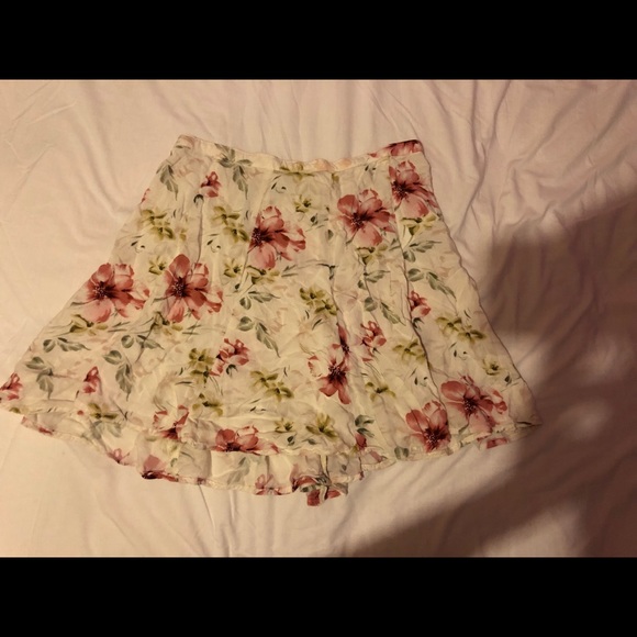 Hollister Dresses & Skirts - White Hollister Skirt